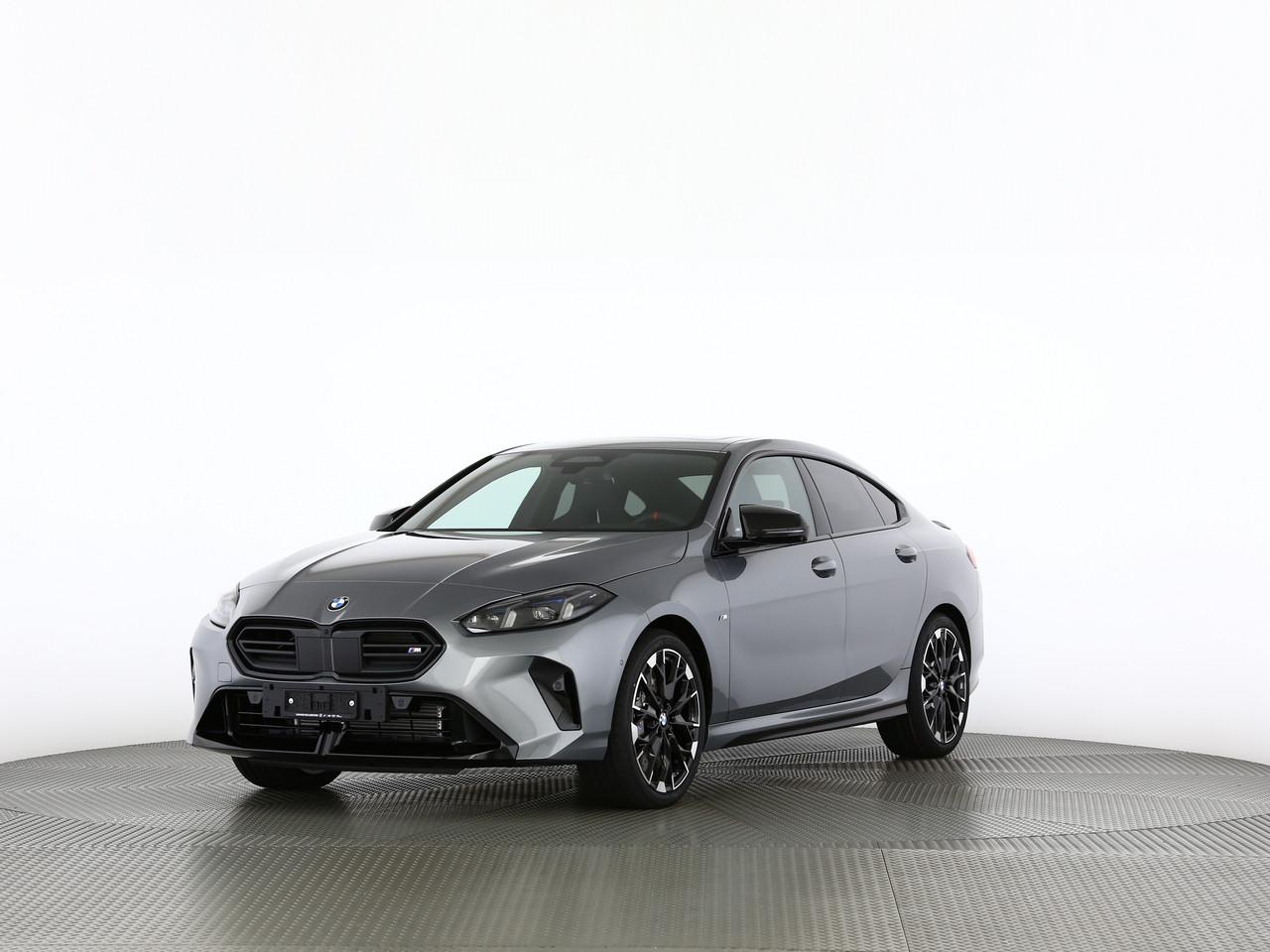 BMW M235i xDrive Gran Coupé-image-0