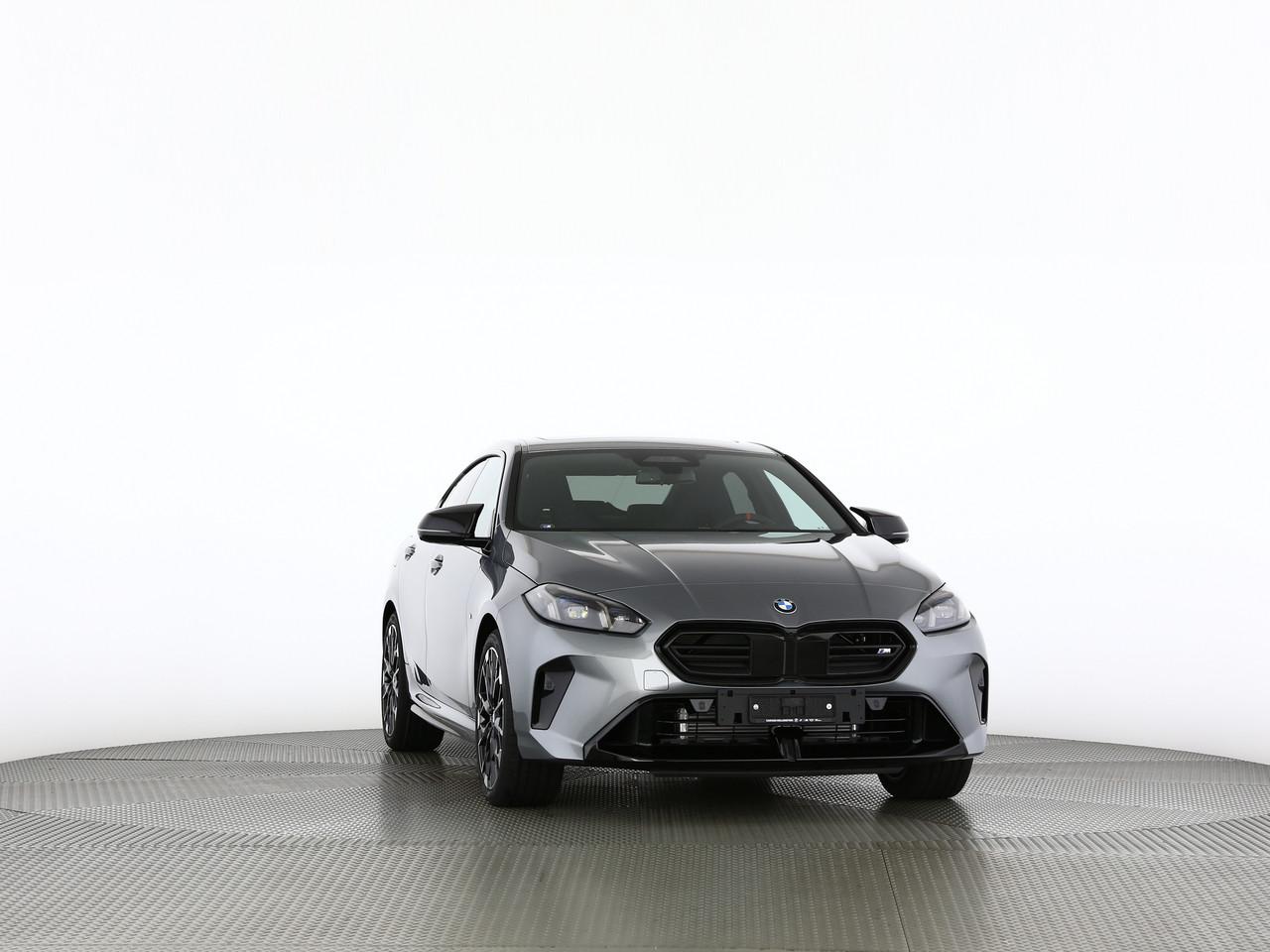BMW M235i xDrive Gran Coupé-image-22