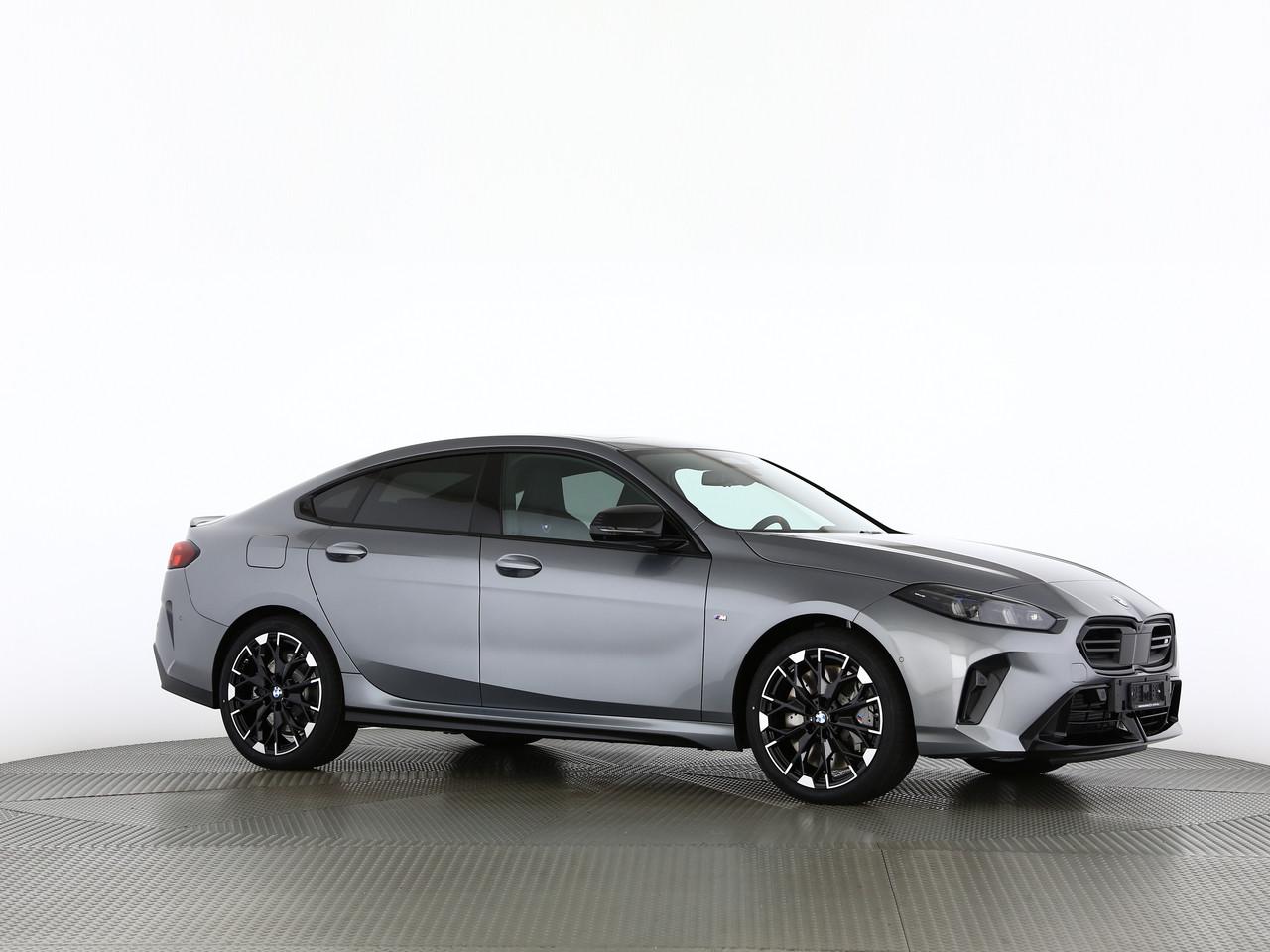 BMW M235i xDrive Gran Coupé-image-19