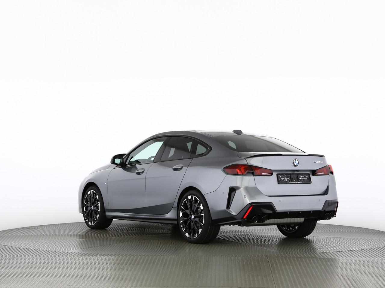 BMW M235i xDrive Gran Coupé-image-9