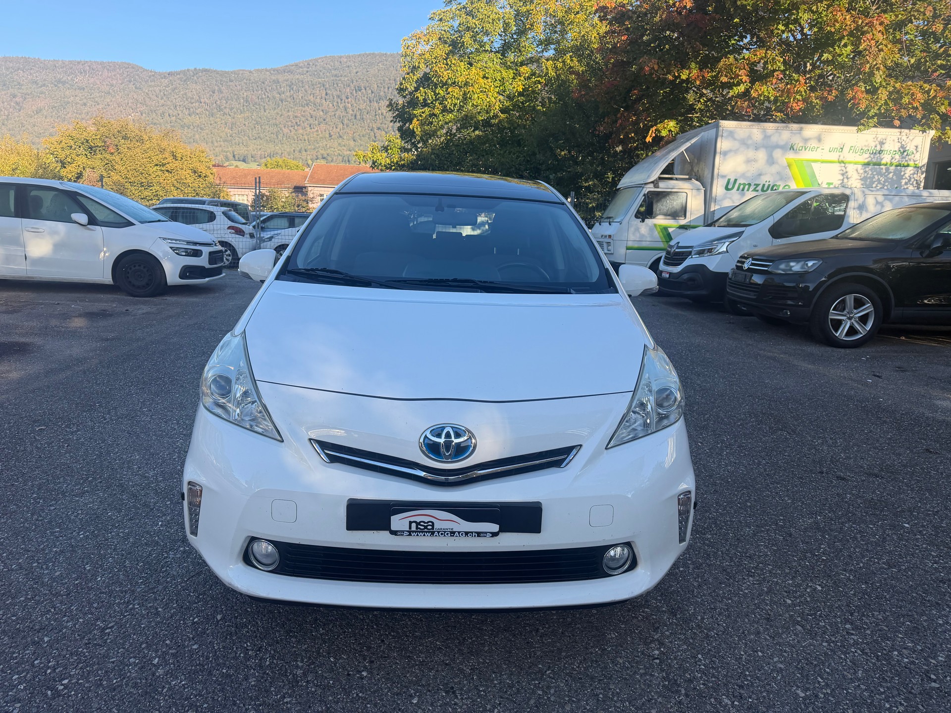 TOYOTA Prius+ 1.8 VVT-i HSD Sol Premium ** 7-Plätzer ** Gr-Navi ** RF-Kamera ** Panorama-Glasdach ** Frisch Ab MFK 12.10.2026-image-1
