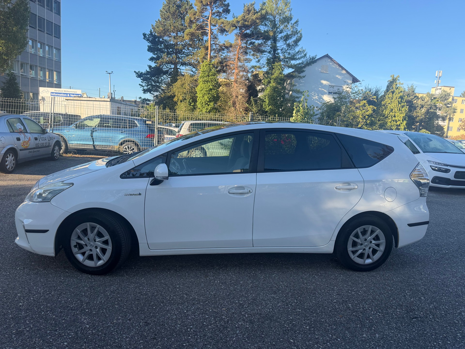 TOYOTA Prius+ 1.8 VVT-i HSD Sol Premium ** 7-Plätzer ** Gr-Navi ** RF-Kamera ** Panorama-Glasdach ** Frisch Ab MFK 12.10.2026-image-11