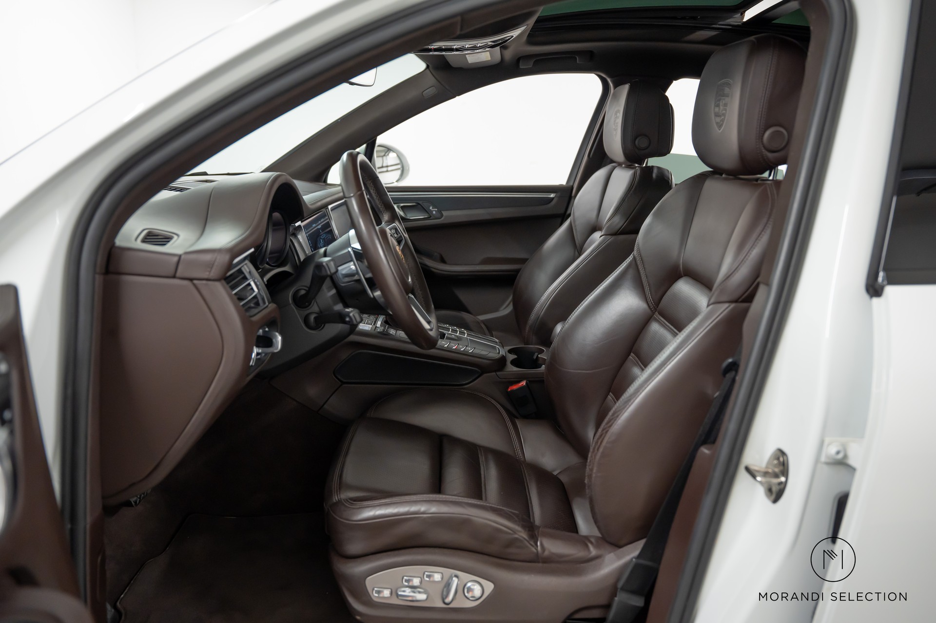 PORSCHE Macan 2.9 V6 GTS-image-13