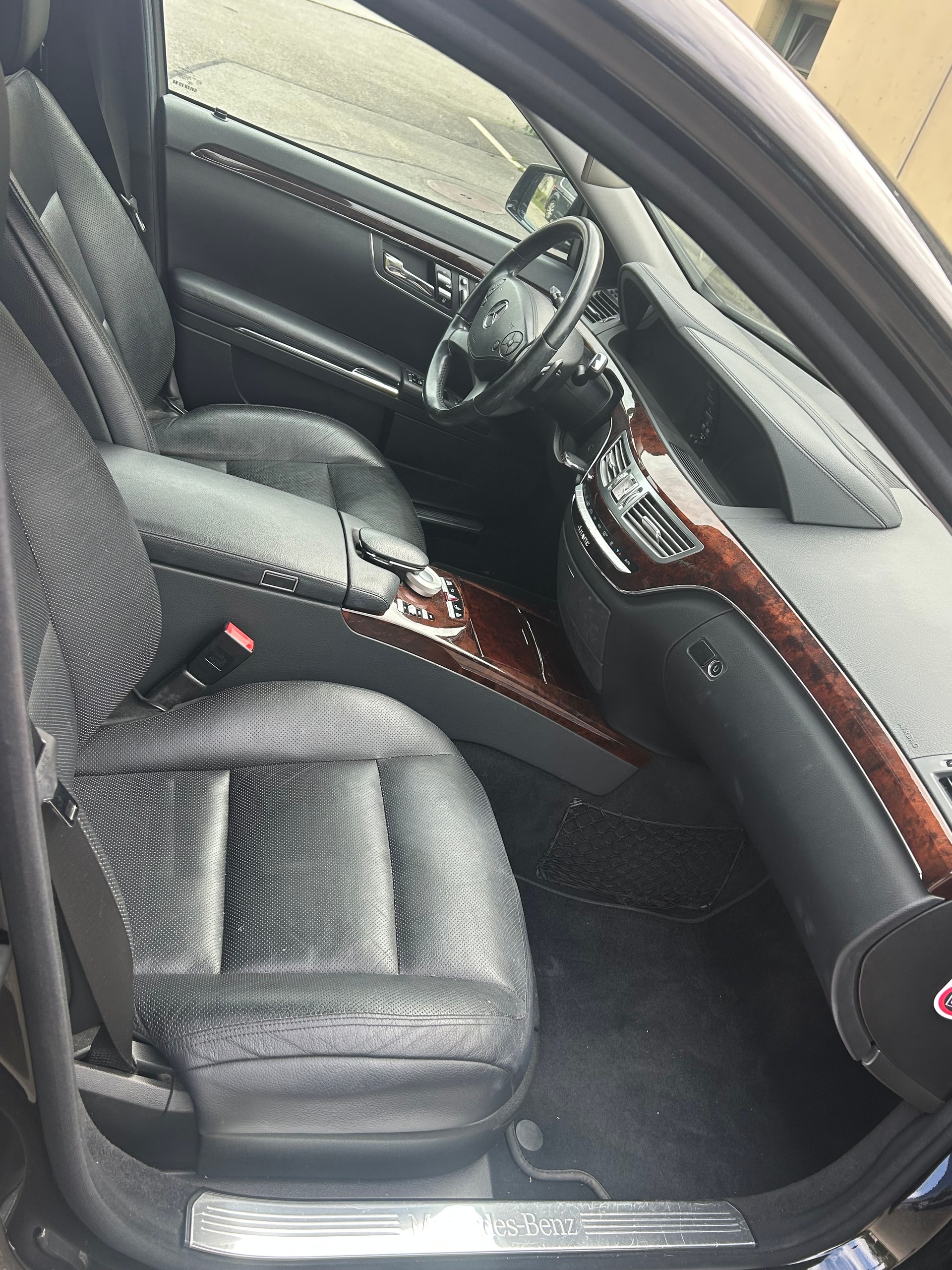 MERCEDES-BENZ S 350 BlueEfficiency SS 4Matic 7G-Tronic-image-11