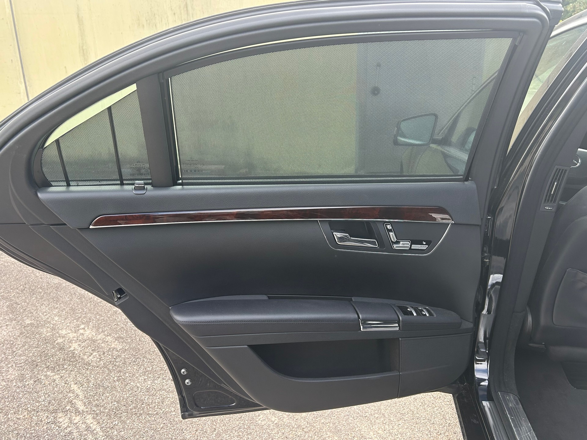 MERCEDES-BENZ S 350 BlueEfficiency SS 4Matic 7G-Tronic-image-9