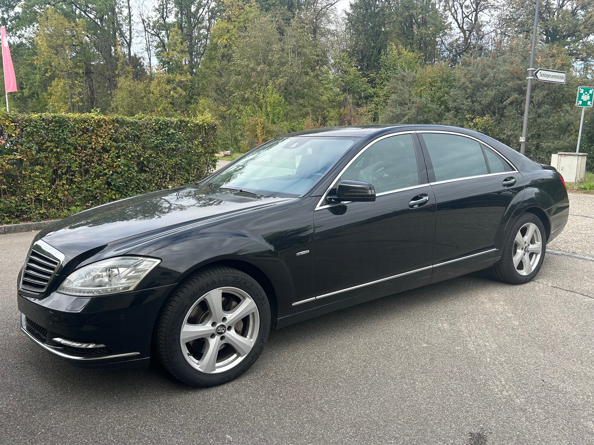 MERCEDES-BENZ S 350 BlueEfficiency SS 4Matic 7G-Tronic-image-3