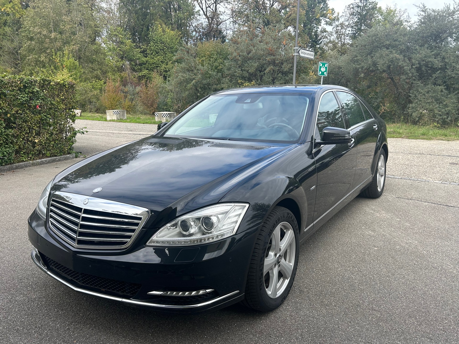 MERCEDES-BENZ S 350 BlueEfficiency SS 4Matic 7G-Tronic-image-1
