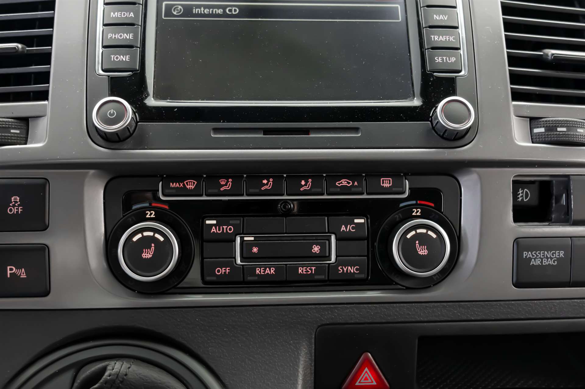 VW T5 California 2.0 Bi-TDI Beach Edition 4Motion DSG-image-14