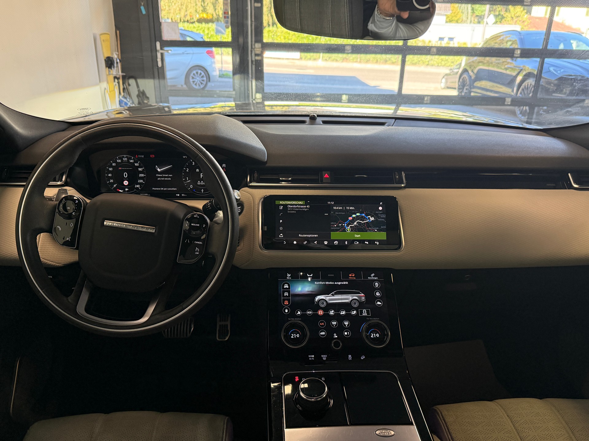 LAND ROVER Range Rover Velar R-Dynamic P 300 SE Automatic-image-8