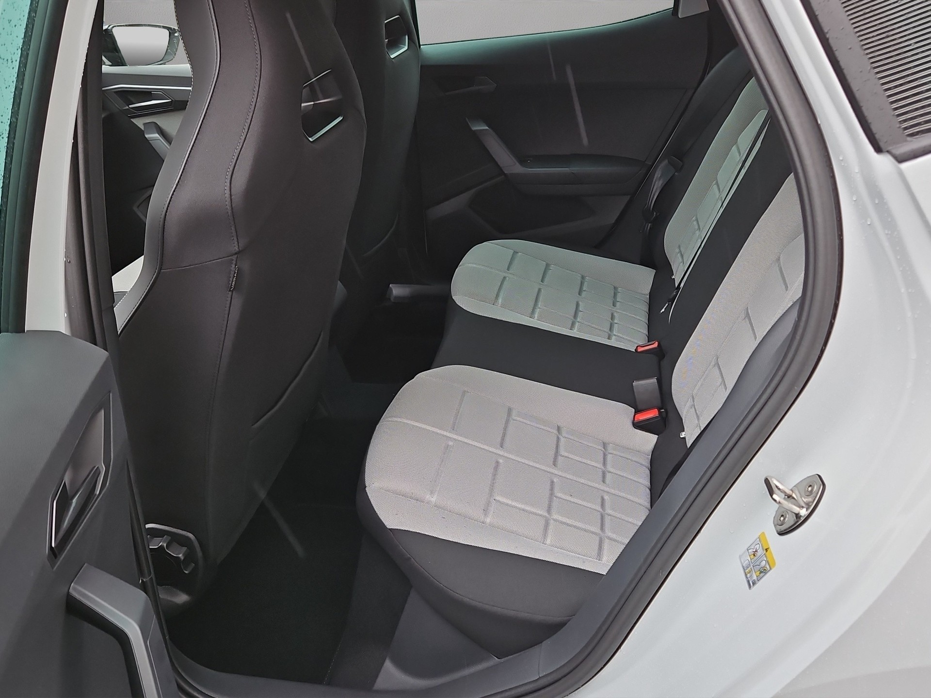 SEAT Ibiza 1.0 EcoTSI Move FR DSG-image-5