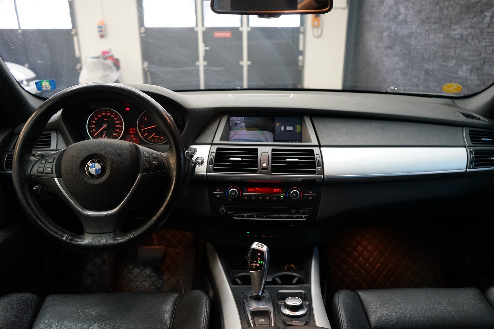 BMW X5 xDrive 48i (4.8i) Steptronic-image-6