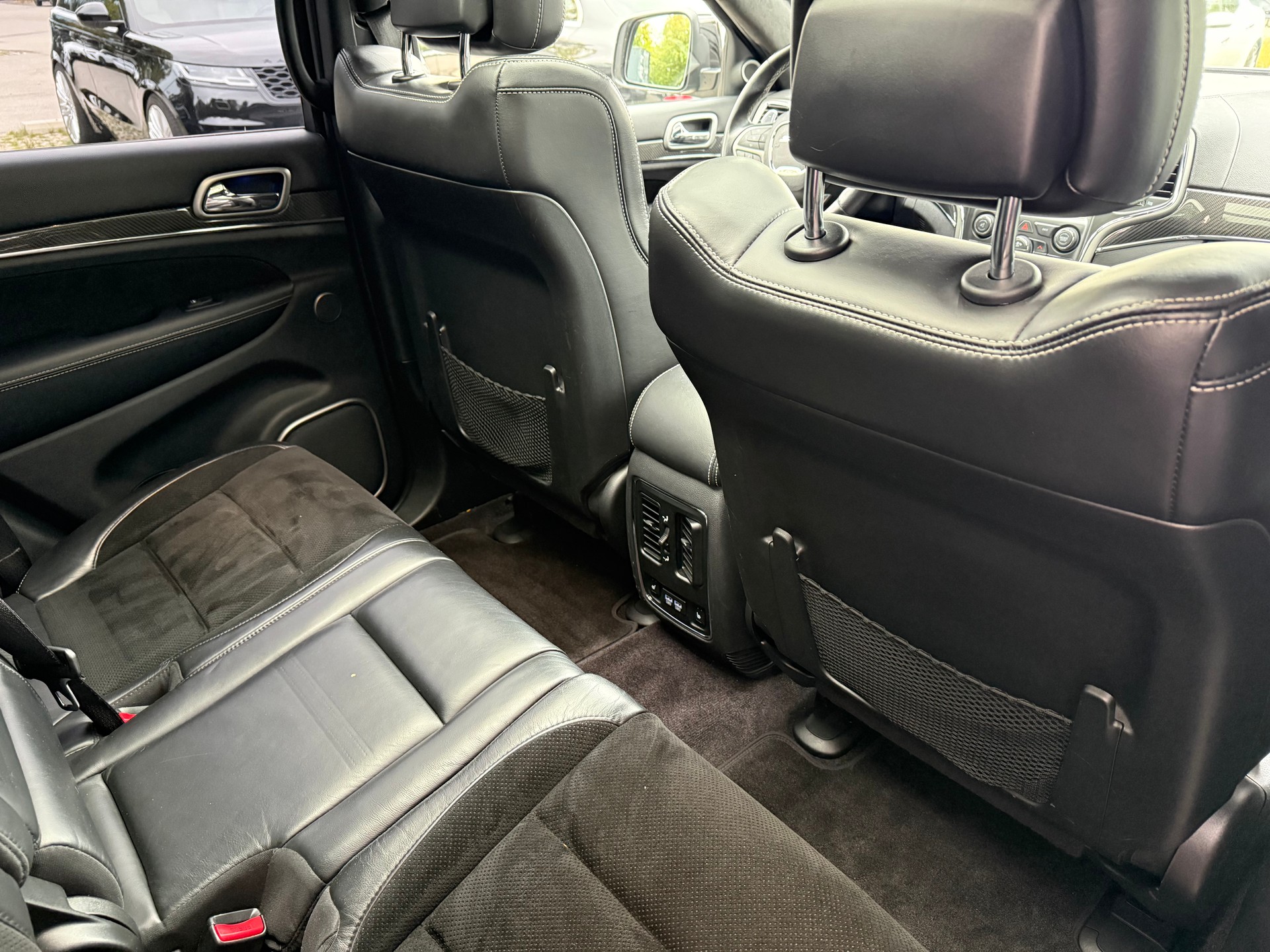 JEEP Grand Cherokee 6.4 V8 HEMI SRT8 Automatic-image-15