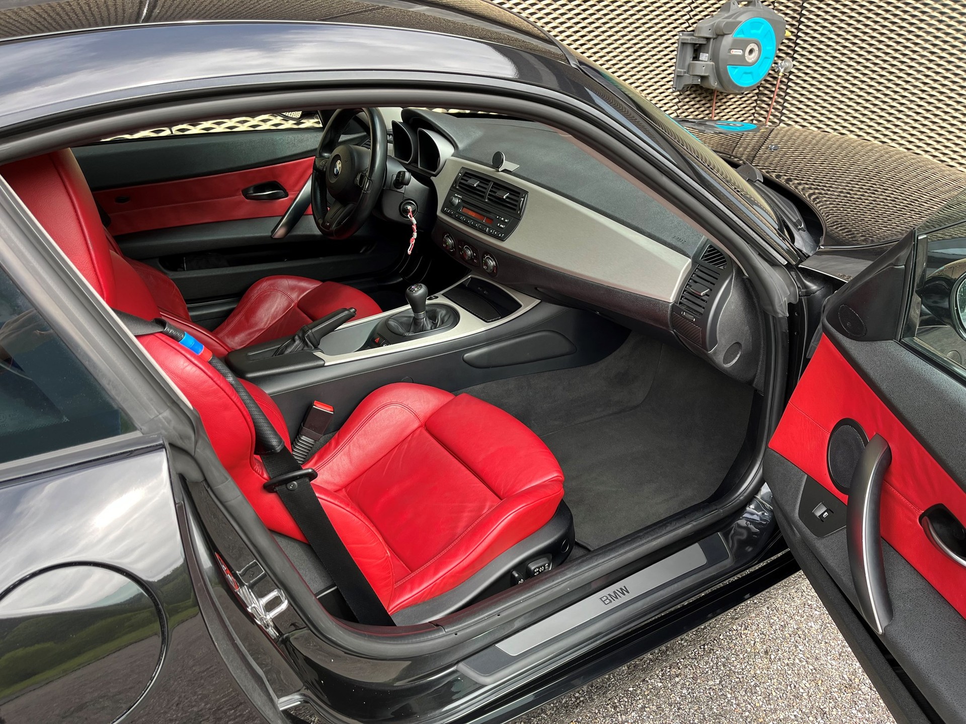 BMW Z4 Coupé 3.0si-image-6