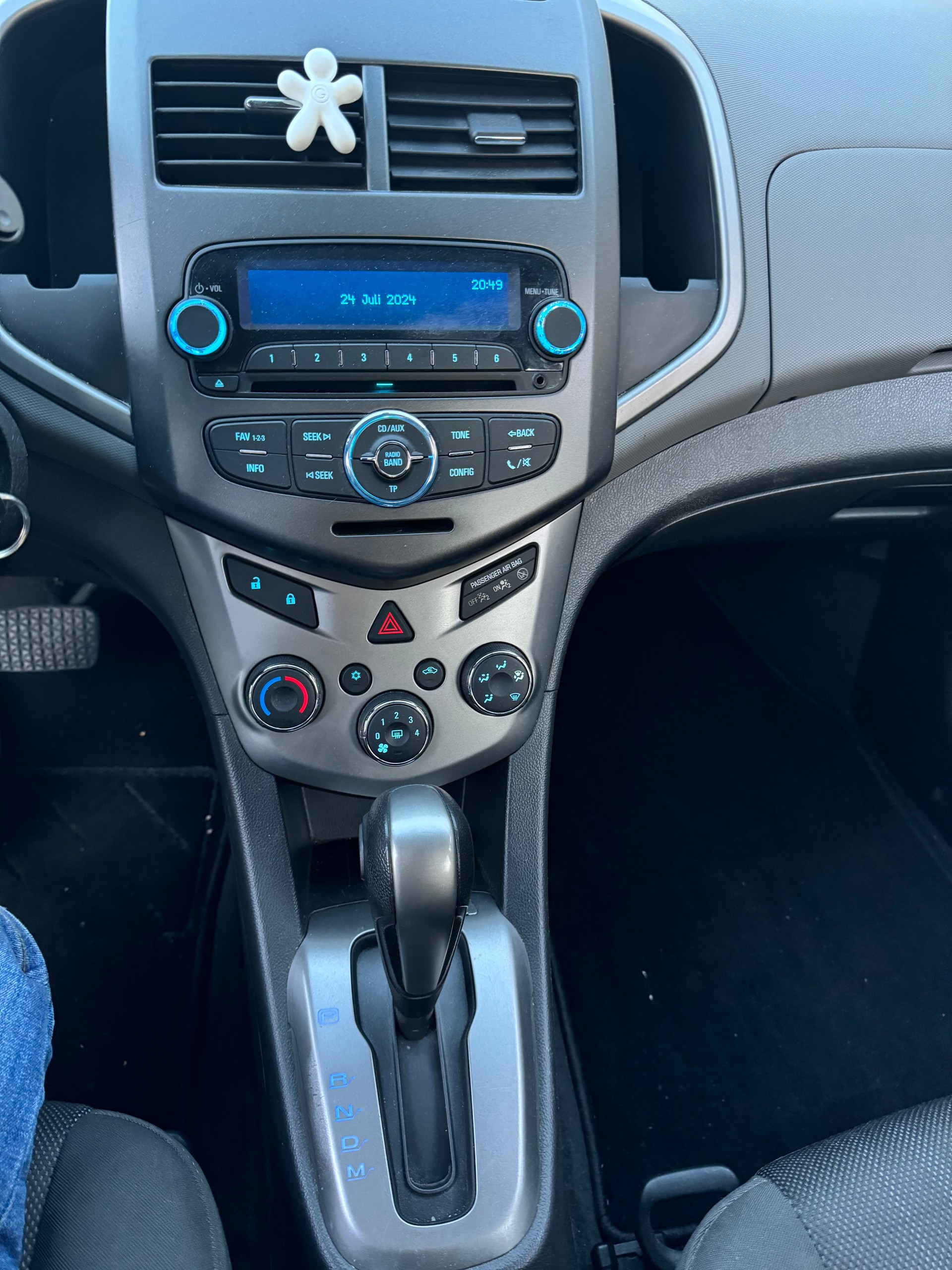 CHEVROLET Aveo 1.4 LT Automatic-image-7
