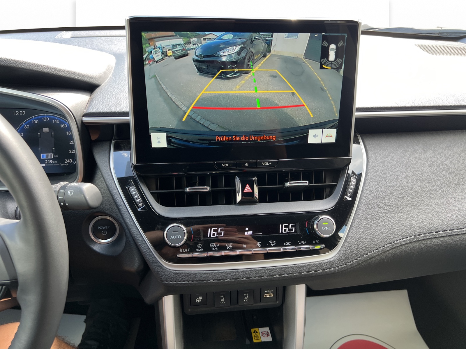 TOYOTA Corolla Cross 2.0 4WD Comfort e-CVT-image-13