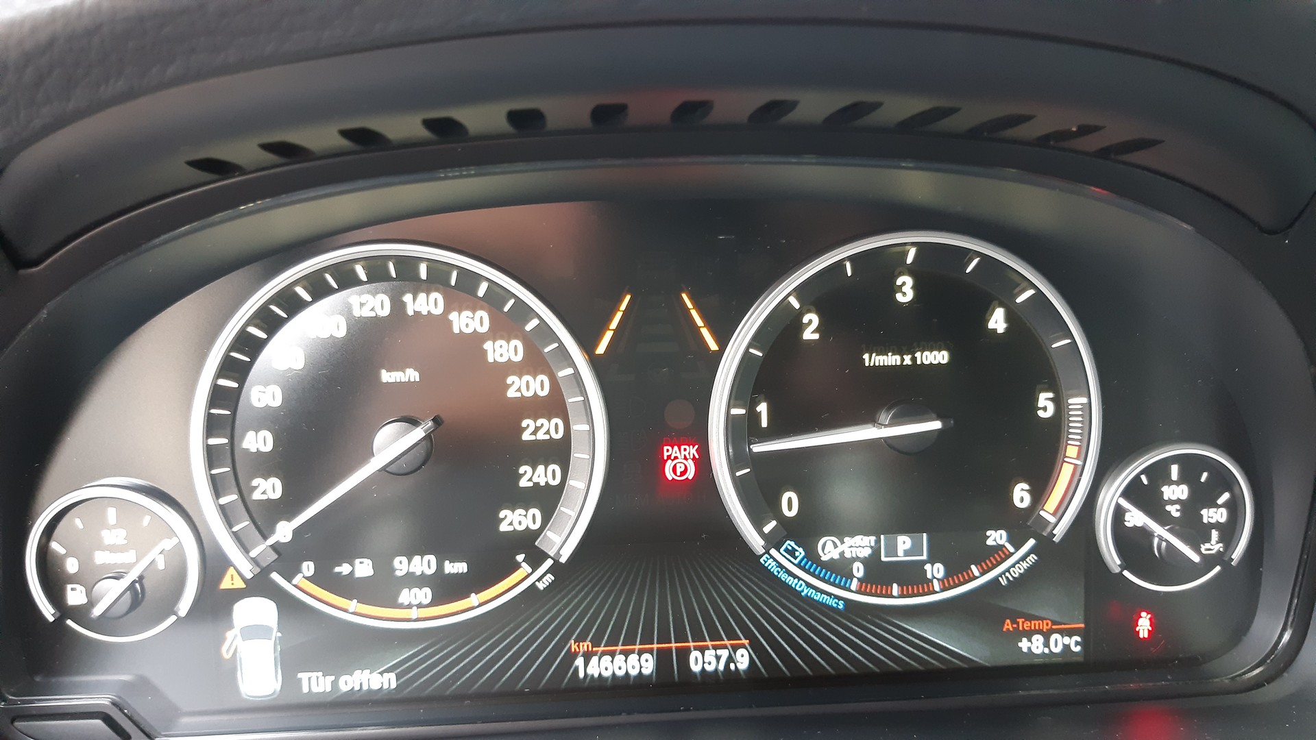 BMW X5 xDrive 30d Steptronic-image-8
