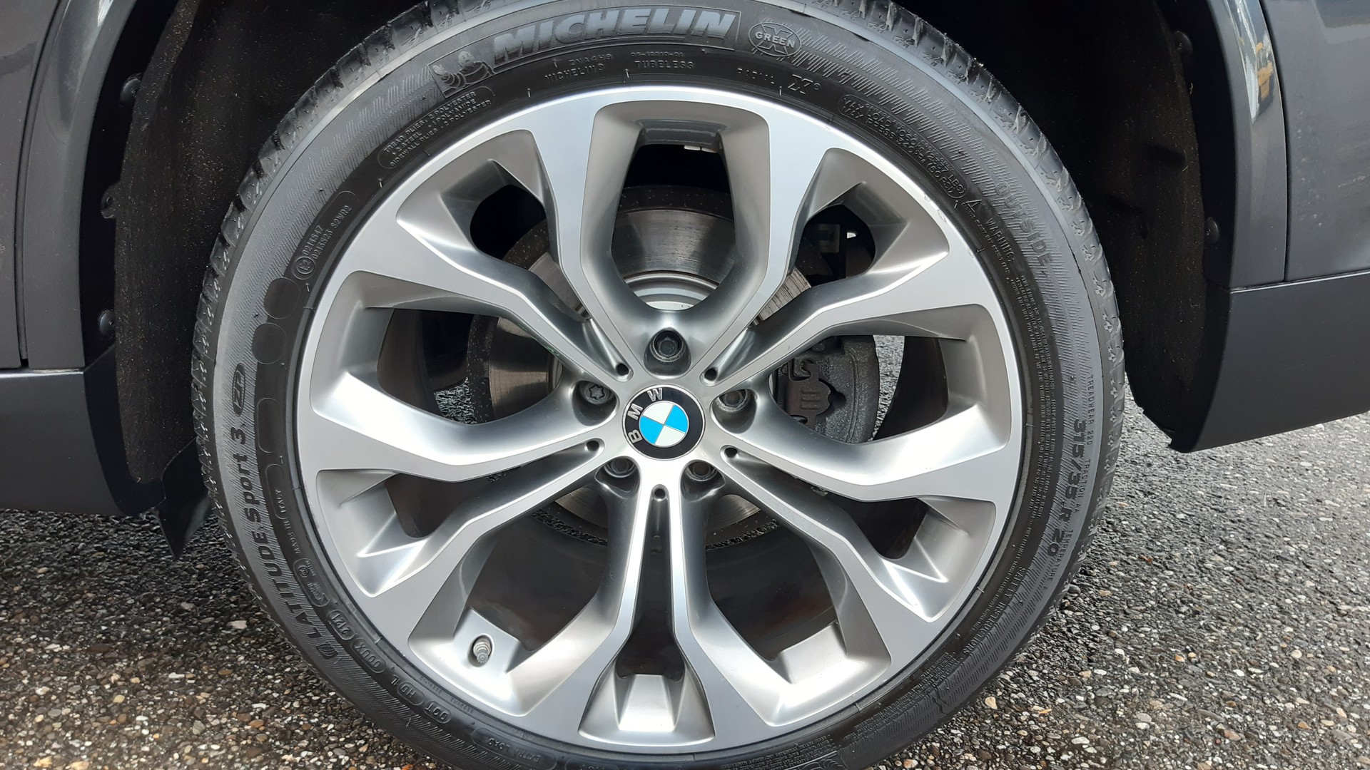 BMW X5 xDrive 30d Steptronic-image-13