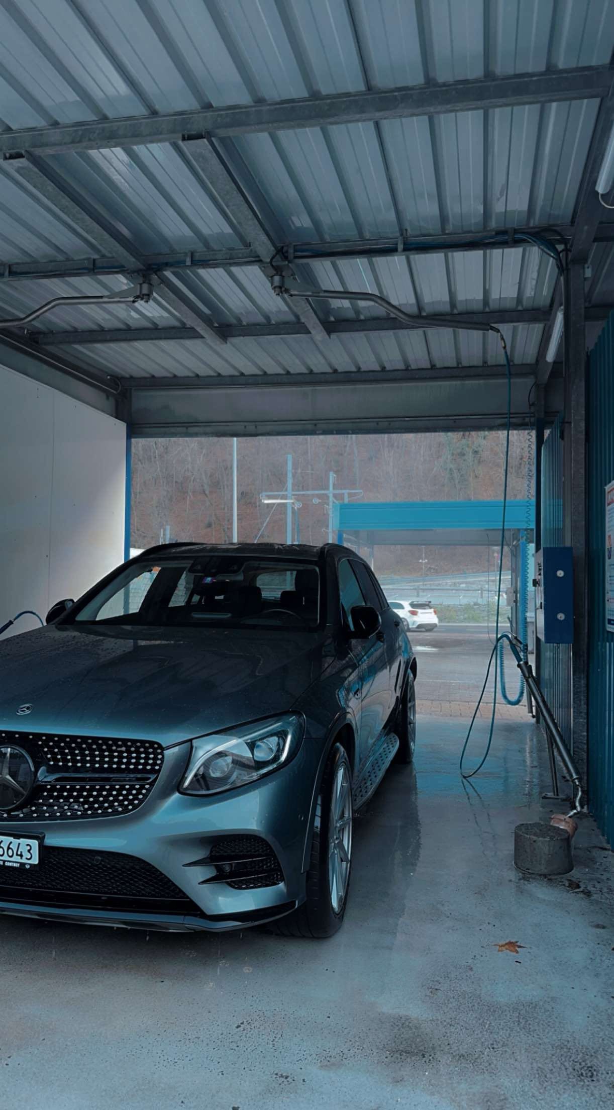 MERCEDES-BENZ GLC 43 AMG 4Matic 9G-Tronic-image-6