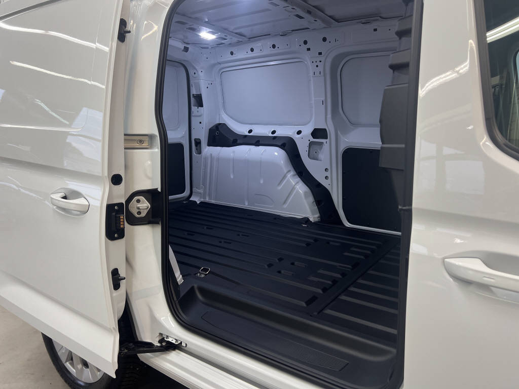 FORD Transit Grand Connect Kaw. 2.0 EcoBlue 102 Titanium-image-14