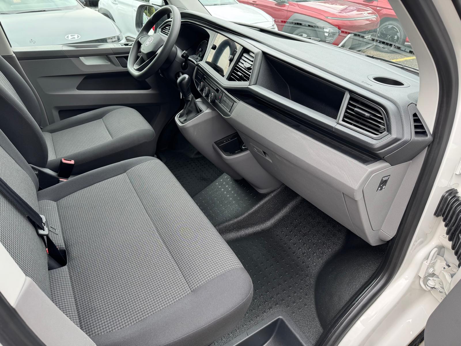VW T6.1 2.0 TDI DSG-image-5