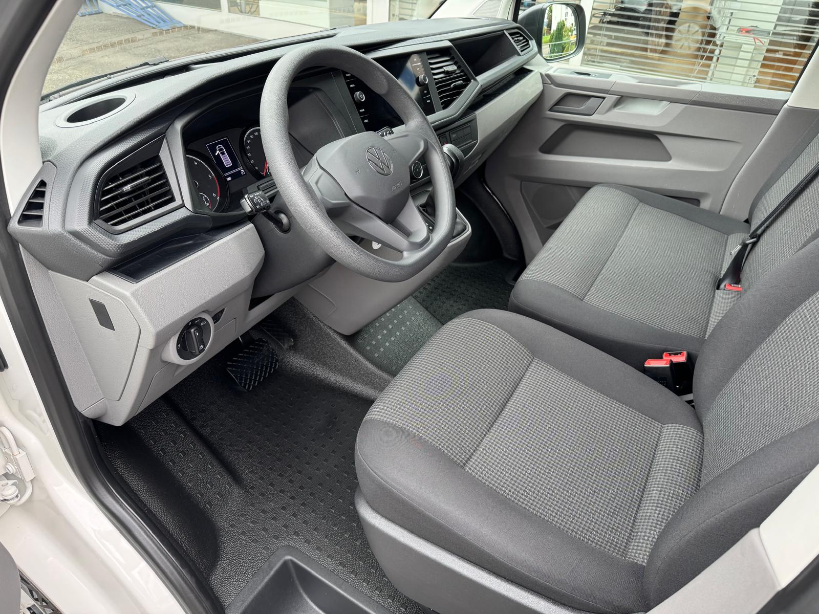 VW T6.1 2.0 TDI DSG-image-1