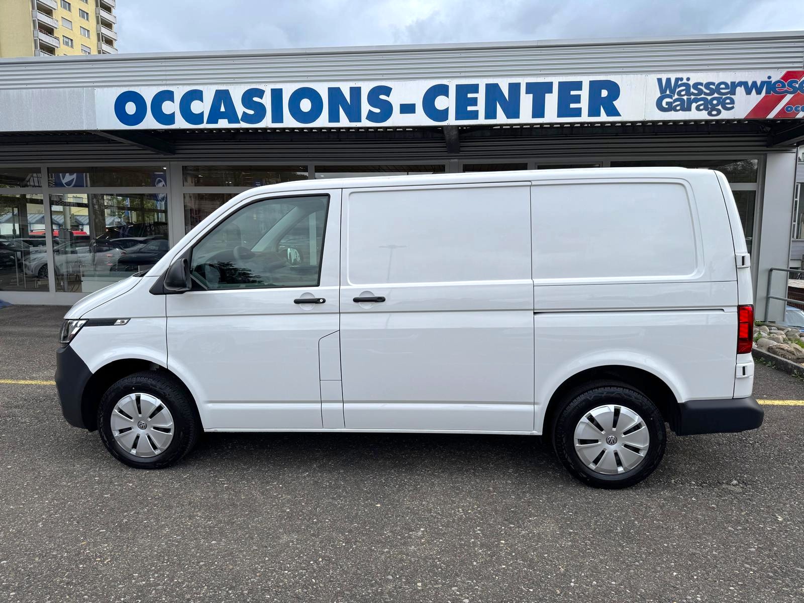 VW T6.1 2.0 TDI DSG-image-12