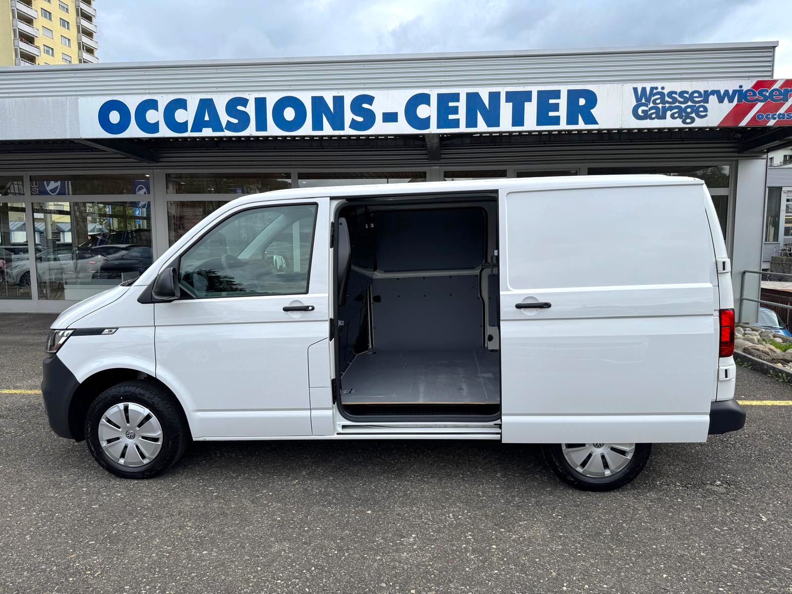 VW T6.1 2.0 TDI DSG-image-13