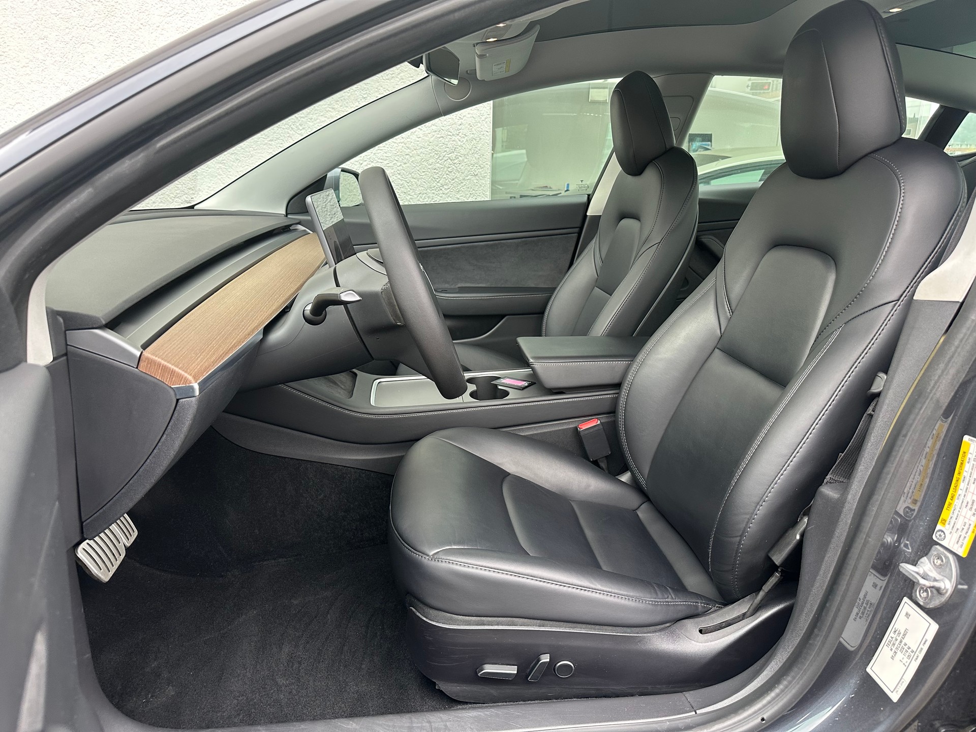 TESLA Model 3 Performance Dual Motor AWD-image-6
