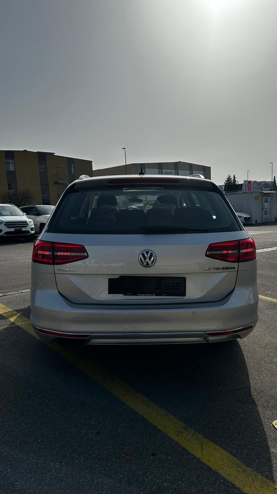 VW Passat Variant 2.0 TDI BMT Comfortline DSG 4Motion-image-25