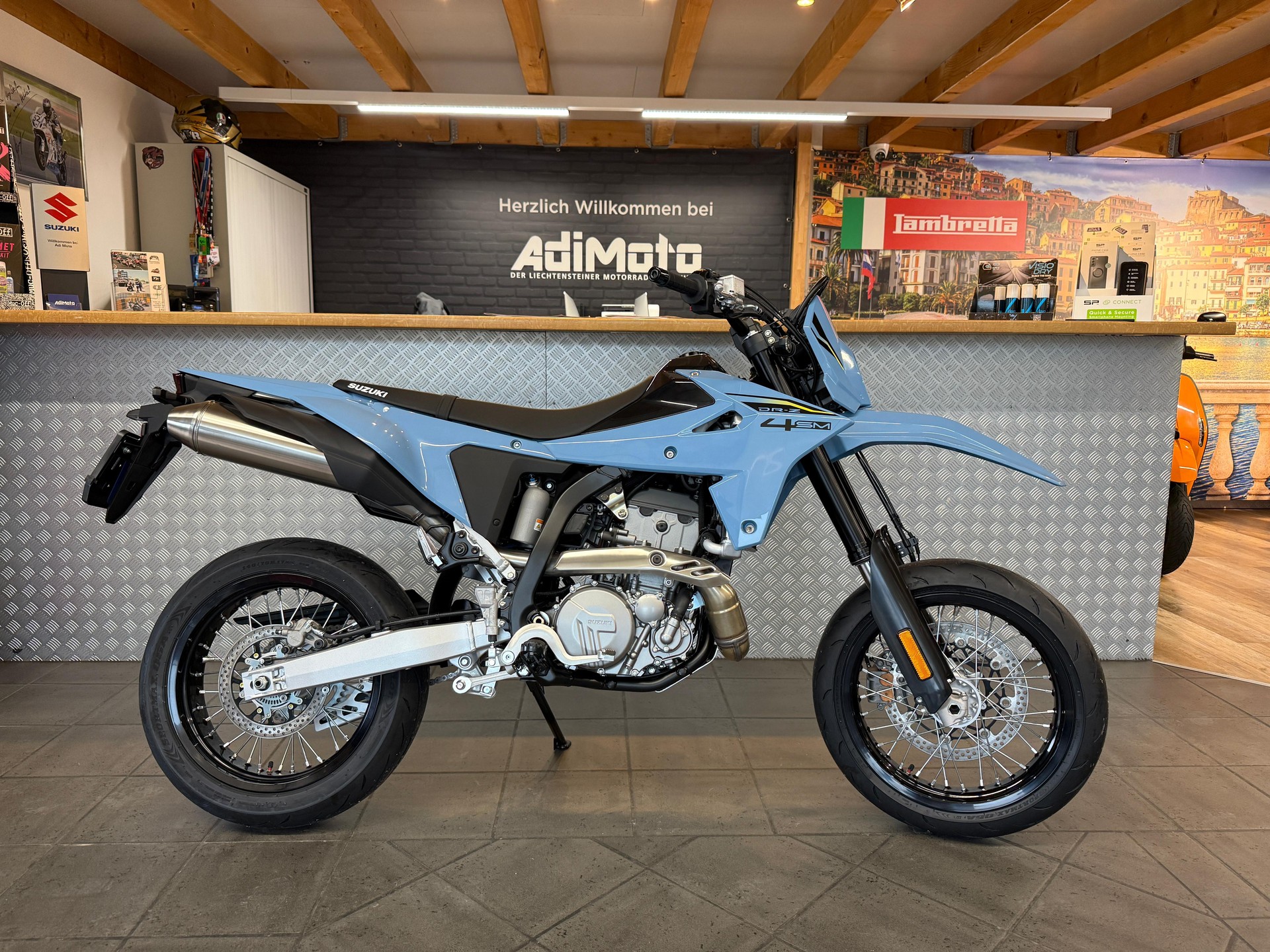 SUZUKI DR-Z 400-image-0