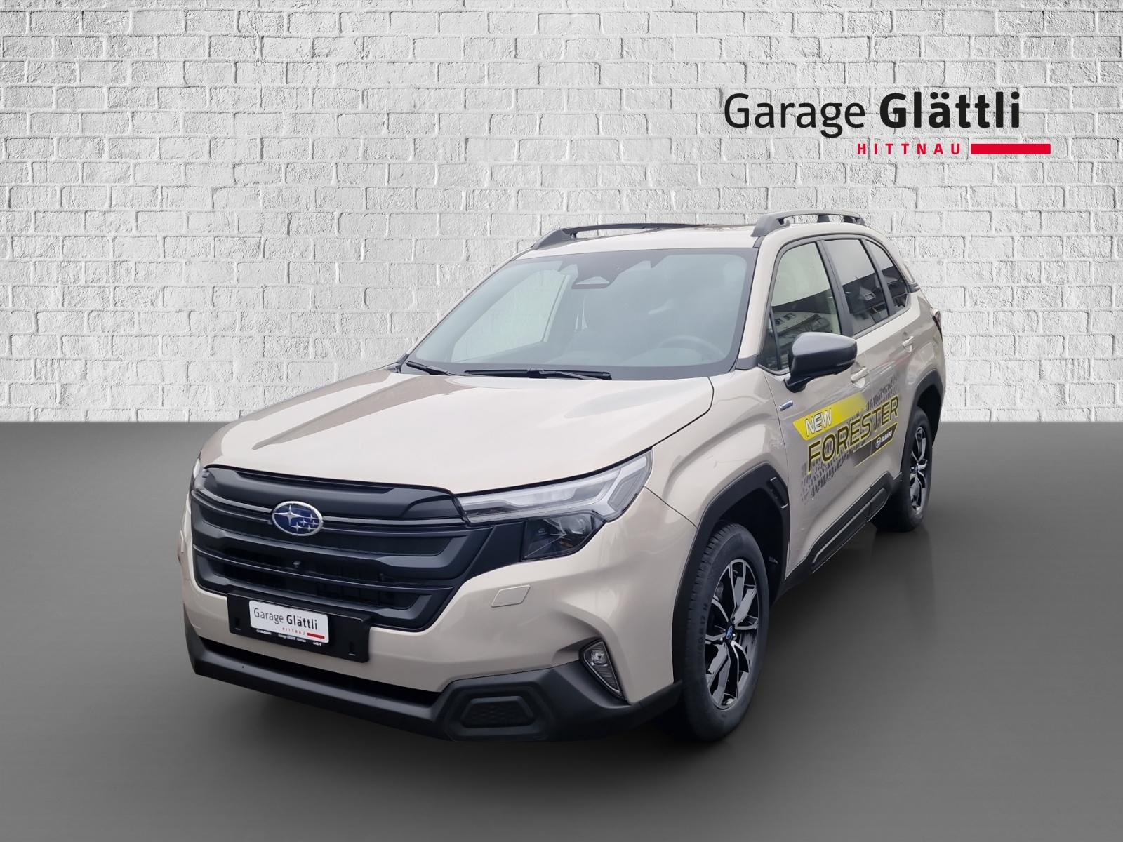 SUBARU Forester Station 2.0i e-Boxer Swiss Plus