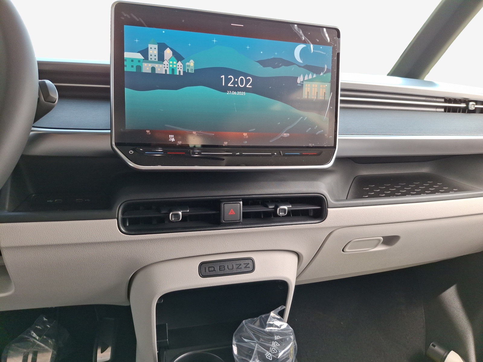 VW ID.Buzz LWB Pro-image-10