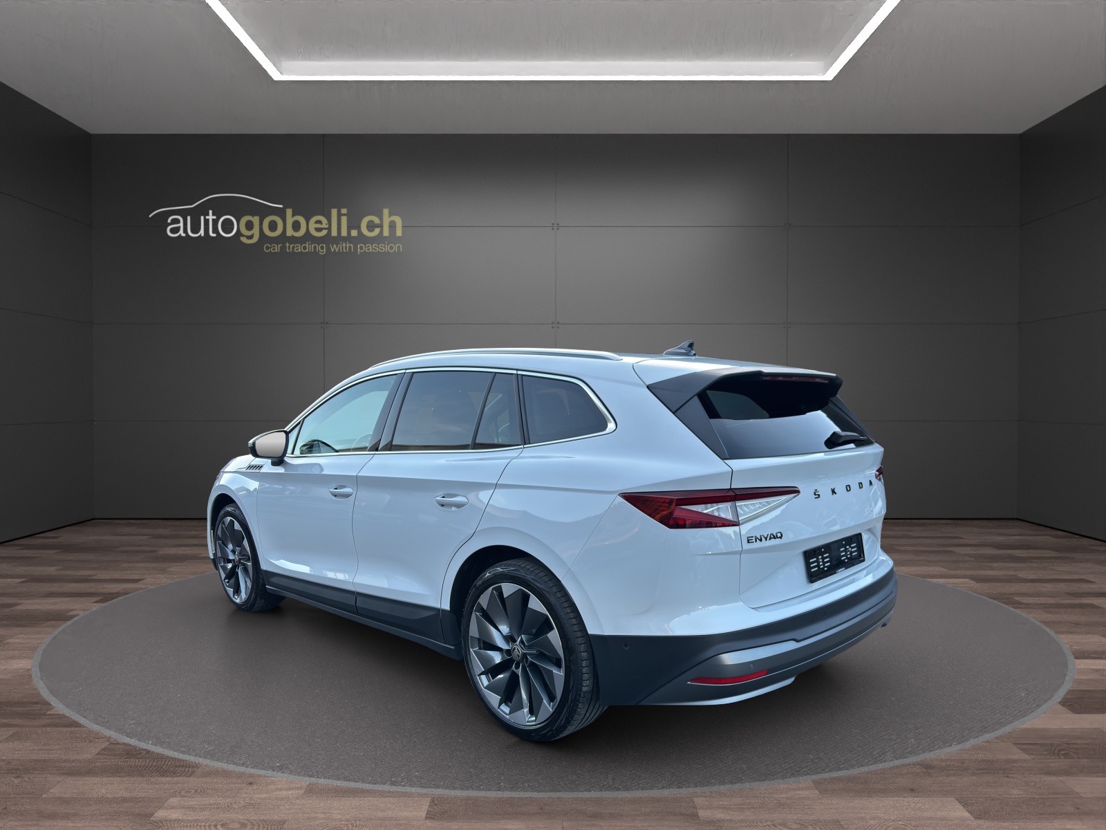 SKODA Enyaq iV 80x-image-1