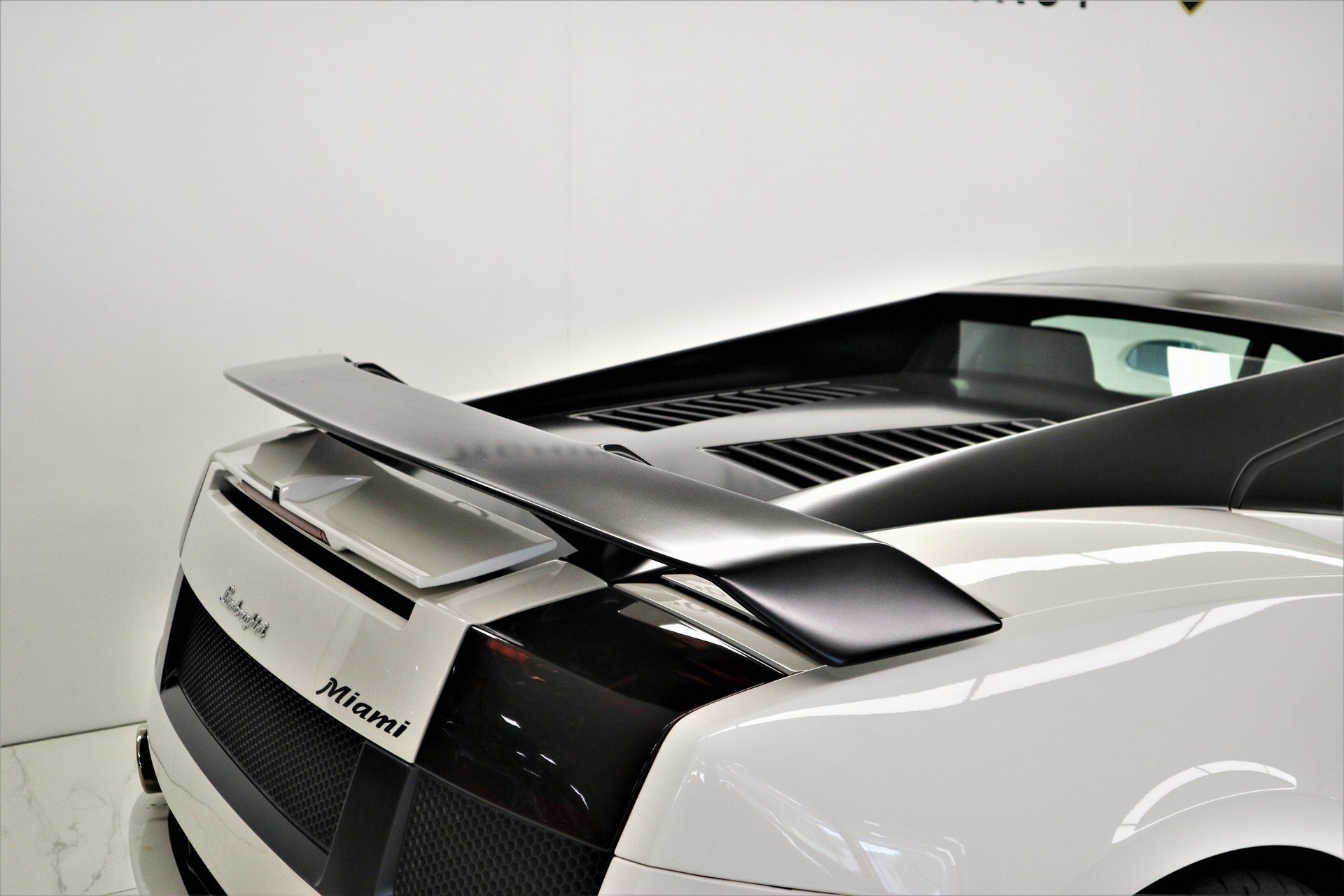 LAMBORGHINI Gallardo 5.0 V10 Coupé-image-6