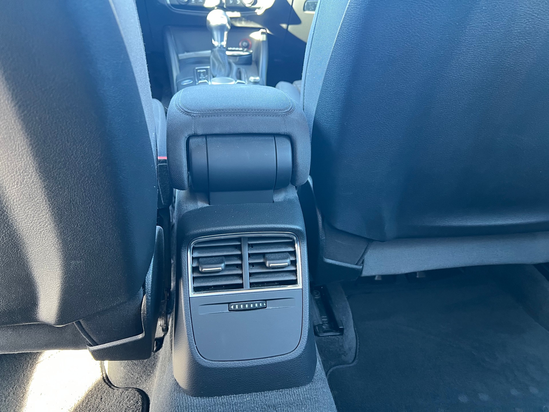 AUDI A3 Sportback 1.4 e-tron Ambition S-tronic-image-13