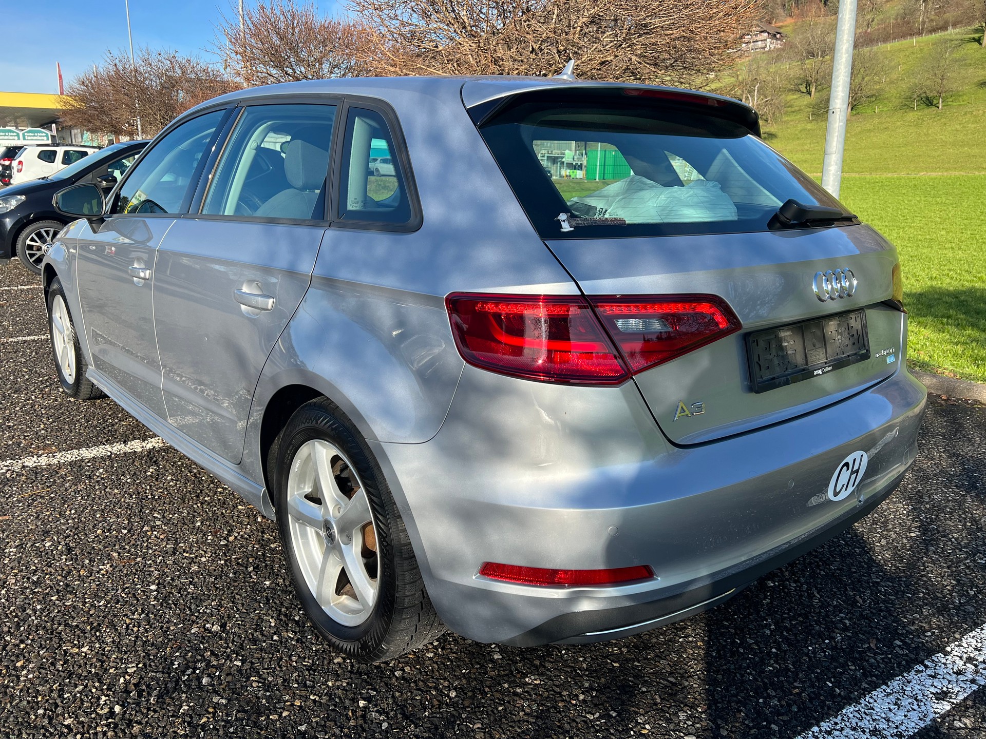 AUDI A3 Sportback 1.4 e-tron Ambition S-tronic-image-6