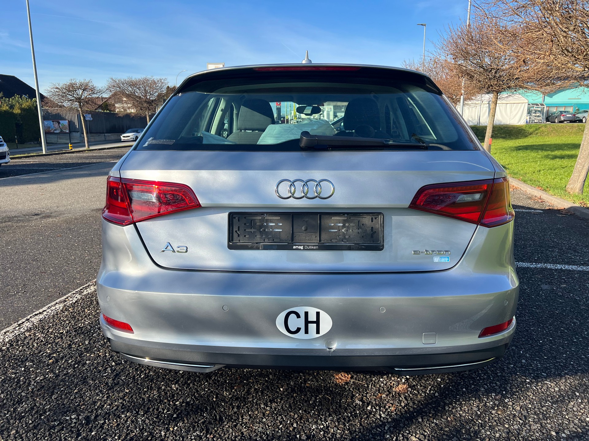 AUDI A3 Sportback 1.4 e-tron Ambition S-tronic-image-5