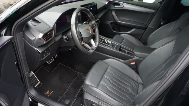 CUPRA LEON ST 1.4 e-HYBRID DSG-image-9