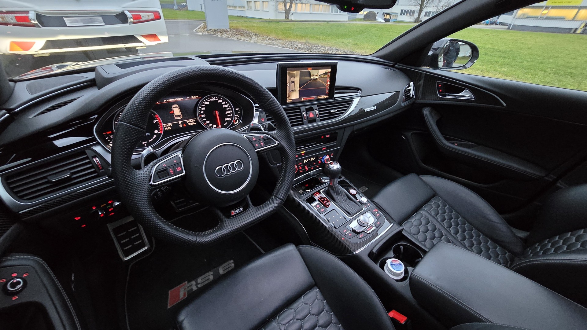 AUDI RS6 Avant 4.0 TFSI V8 quattro Tiptronic-image-15