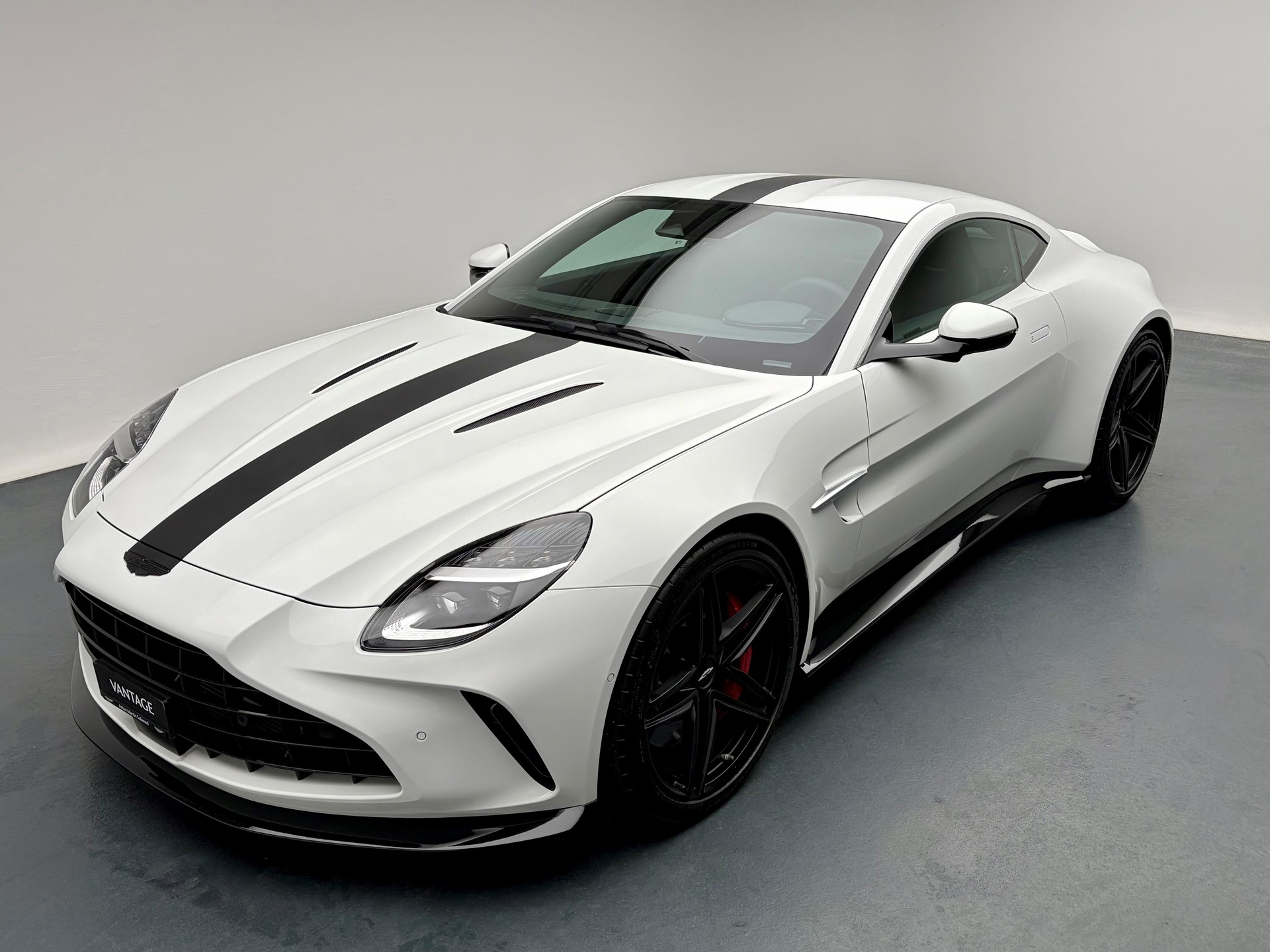 ASTON MARTIN V8 Vantage Coupé 4.0 V8 Bi-Turbo-image-0
