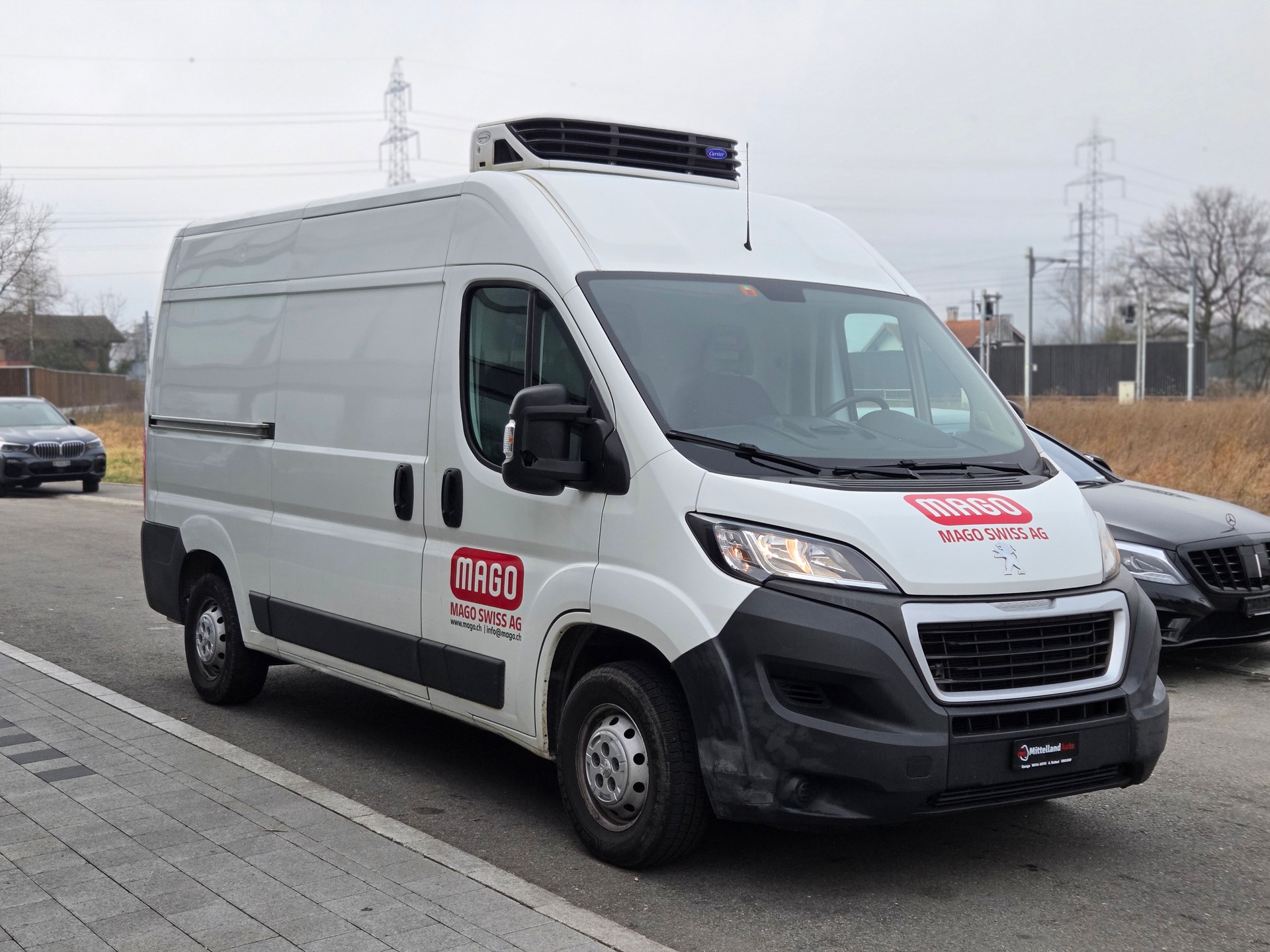 PEUGEOT Boxer 2.2 HDI 335 Pro L2H2-showroom-element-1