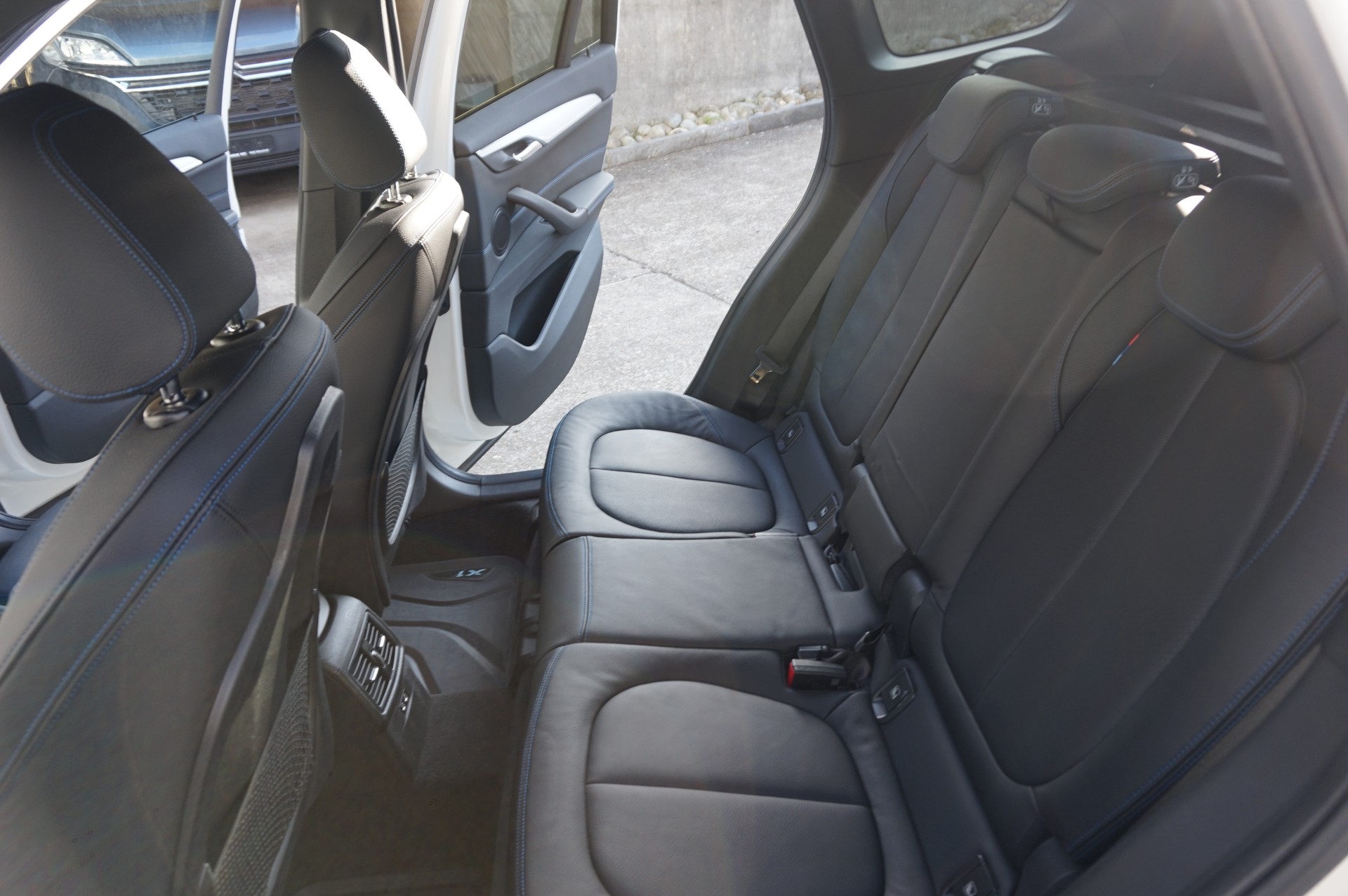 BMW X1 xDrive 20d M Sport Steptronic-image-12