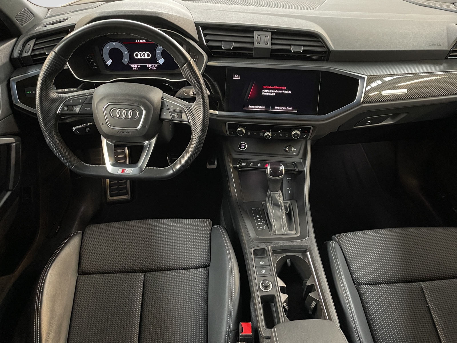 AUDI Q3 Sportback 40 TDI S line quattro-image-7