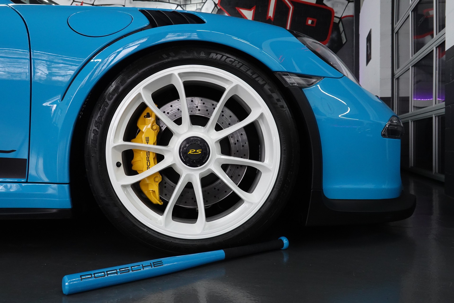 PORSCHE 911 GT3 RS PDK MIAMI BLUE CH-FZ CLUBSPORT LIFTSYSTEM-image-29
