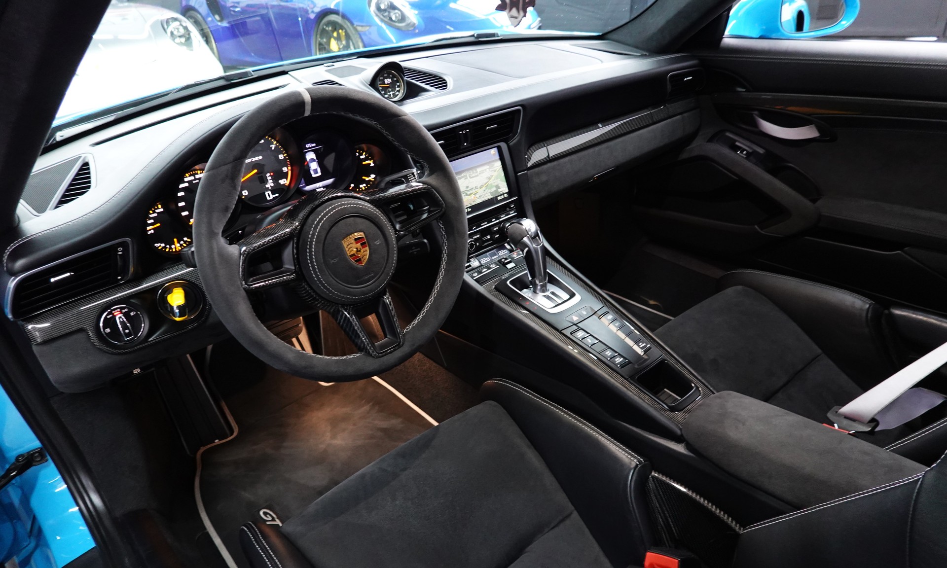PORSCHE 911 GT3 RS PDK MIAMI BLUE CH-FZ CLUBSPORT LIFTSYSTEM-image-31