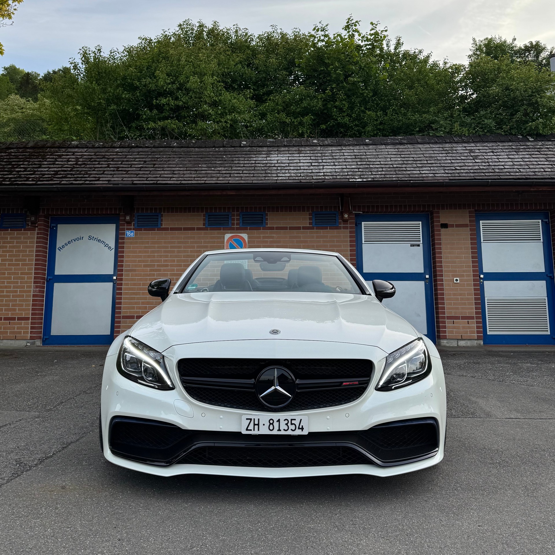 MERCEDES-BENZ C 63 Cabriolet AMG Speedshift-image-0