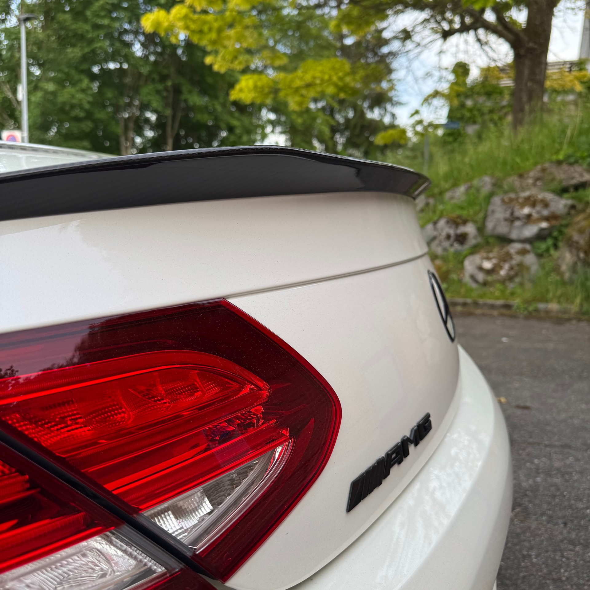 MERCEDES-BENZ C 63 Cabriolet AMG Speedshift-image-16