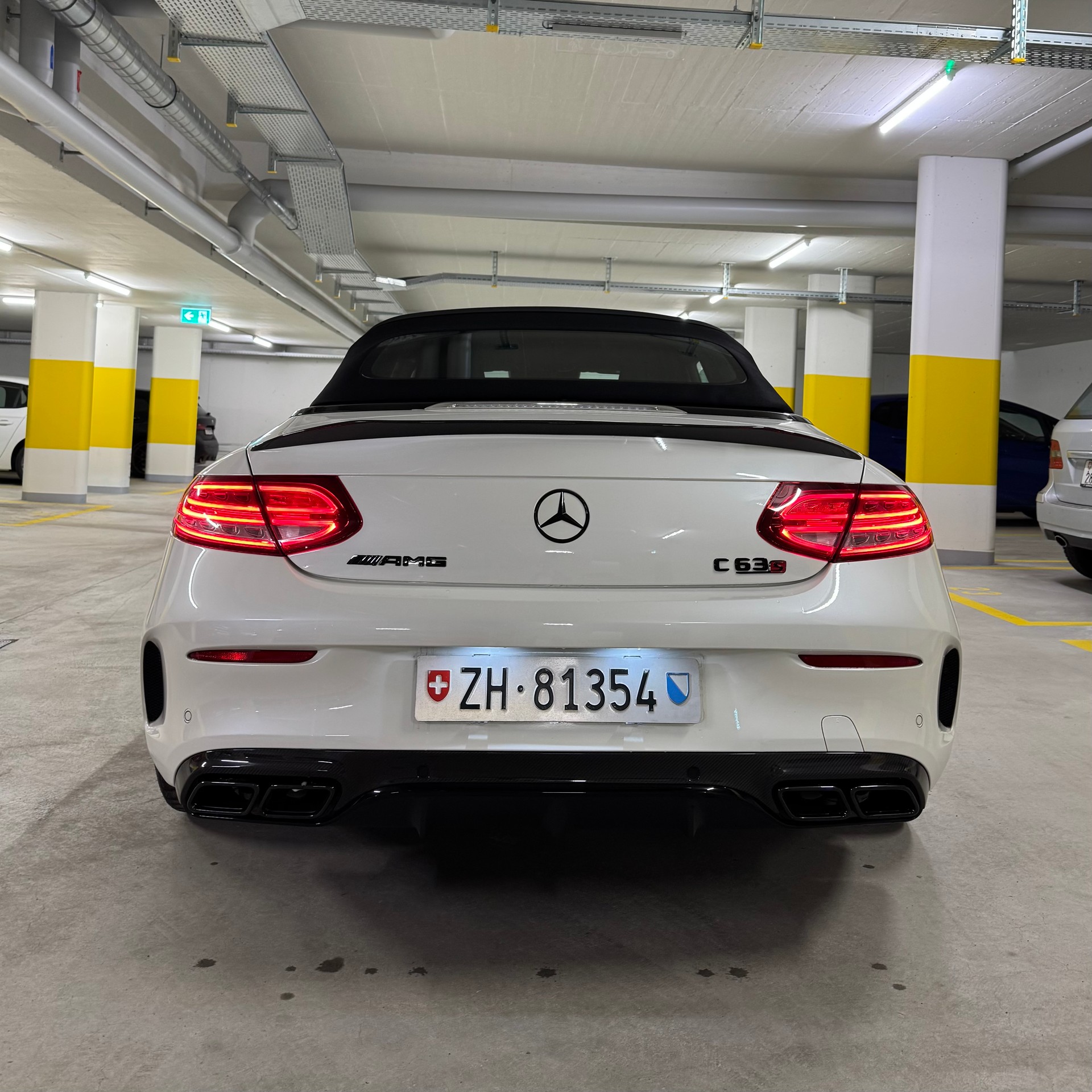MERCEDES-BENZ C 63 Cabriolet AMG Speedshift-image-0