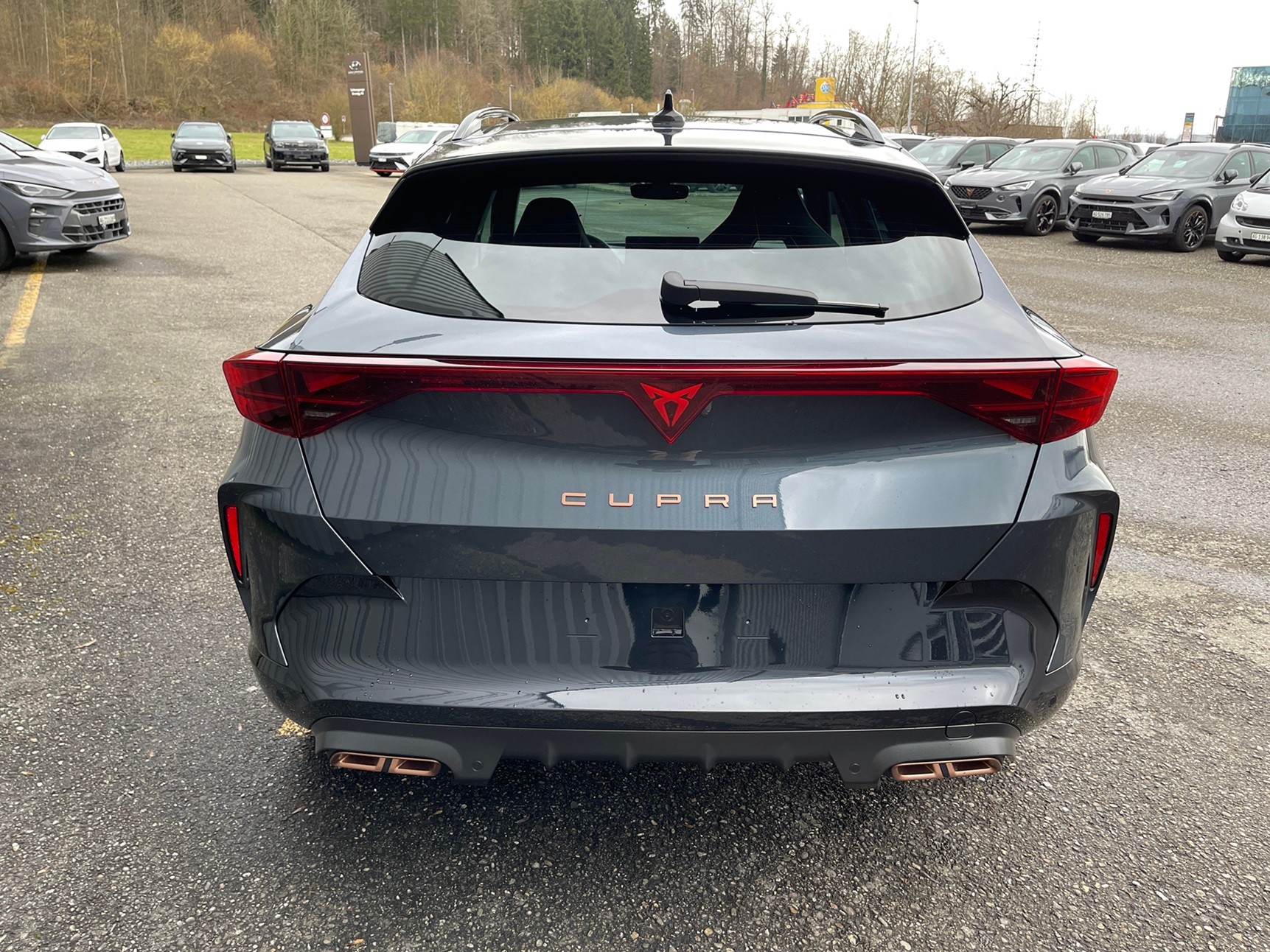 CUPRA Formentor 1.5 e-HYBRID pHEV Prime Edition VZ DSG-image-3