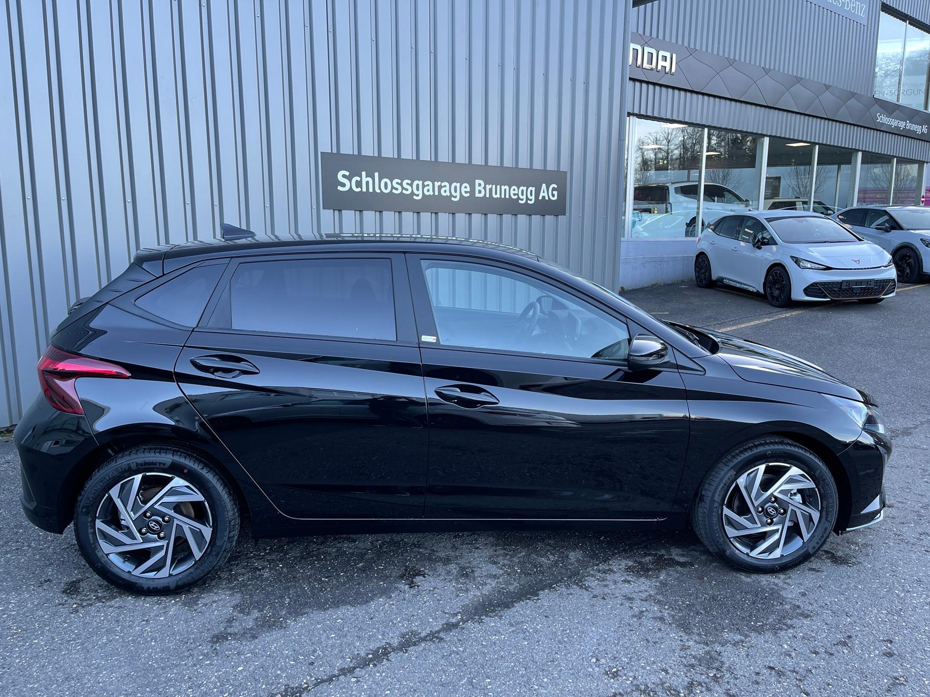 HYUNDAI i20 1.0 T-GDi Amplia-image-1